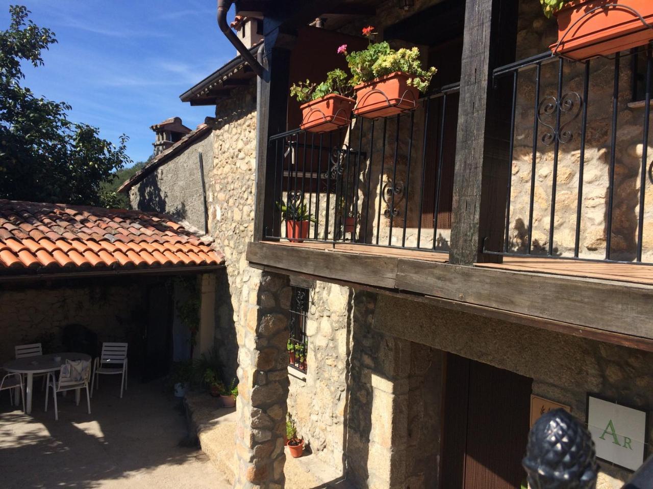 La Antigua Tahona Apartment Navaconcejo Exterior foto